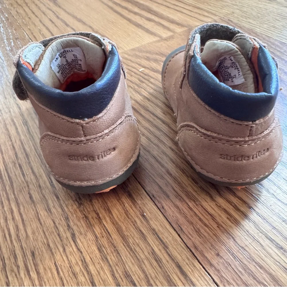 Baby size 3 Stride Rite soft motion Burrell Boys Leather Boots Tan - NEW